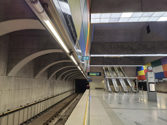 Budapest, M4 metró, Móricz Zsigmond körtér, bélyegkép
