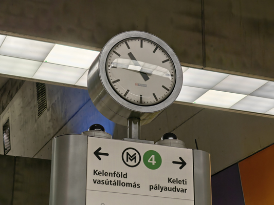 Budapest, M4 metró, Móricz Zsigmond körtér, bélyegkép