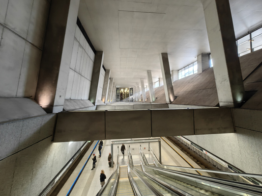 Budapest, M4 metró, Keleti pályaudvar, bélyegkép