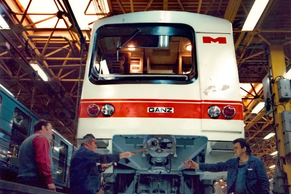 Budapest, Ganz-Hunslet G2, prototípus metró jármű, bélyegkép