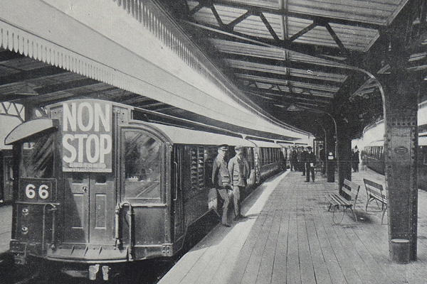 Győr, Magyar Waggon és Gépgyár, metrók Londonnak, bélyegkép