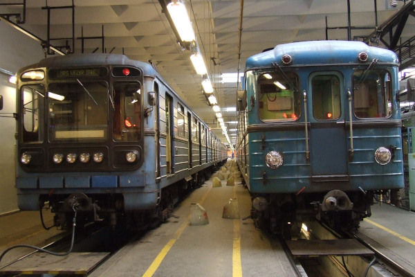 Budapest, Metrowagonmash 81-717m jármű, bélyegkép