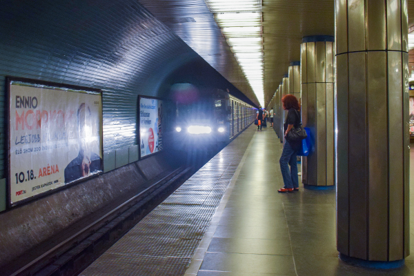 Budapest, Metrowagonmash 81-717m jármű, bélyegkép