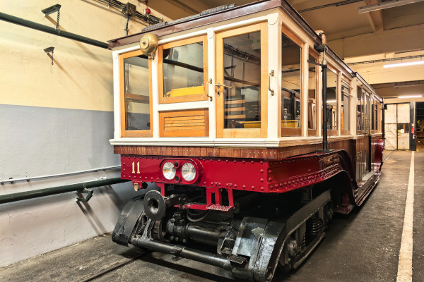 Budapest, MFAV, Schlick járművek, bélyegkép