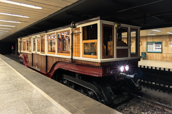 Budapest, MFAV, Schlick járművek, bélyegkép